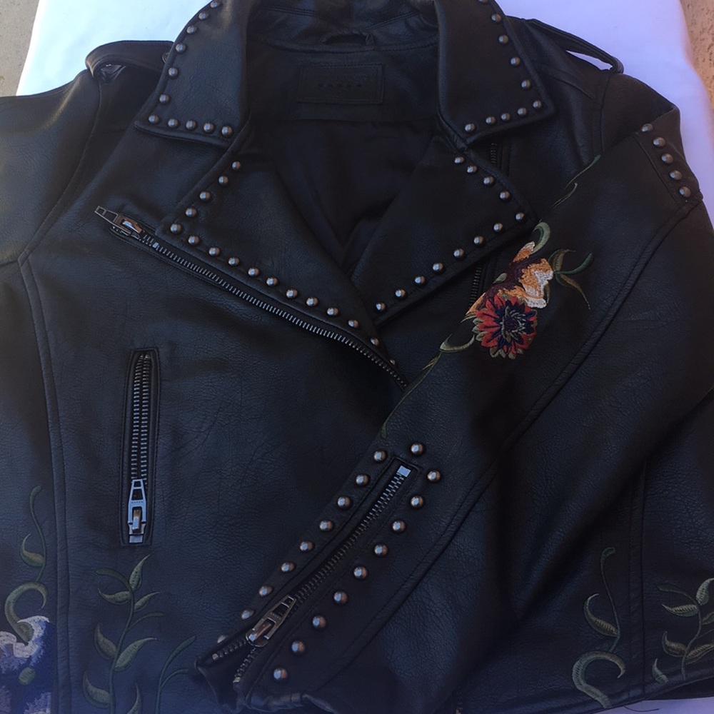 BlankNYC leather embroidered/studded jacket sizeL